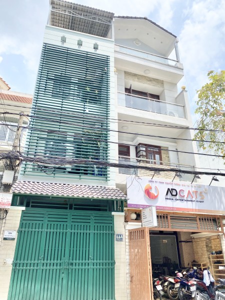 Cho thuê nhà full nội thất 4 tầng ngay Lottee Quận 7