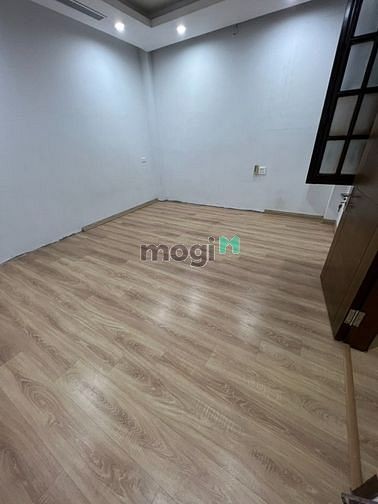 Cho thuê nhà ngõ 7 Nguyễn Khả Trạc Cầu Giấy ,Hà Nội, 65m2, 6 phòng ngủ, 7 toilet