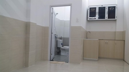 Cho thuê nhà 3x6m, gác lững, gần chùa Nguyên Ngộ, giá 2,5triệu