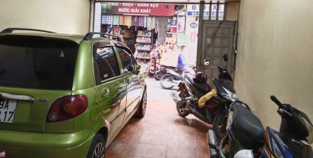 Chính chủ cho thuê nhà riêng ngõ ô tô Định Công Thượng