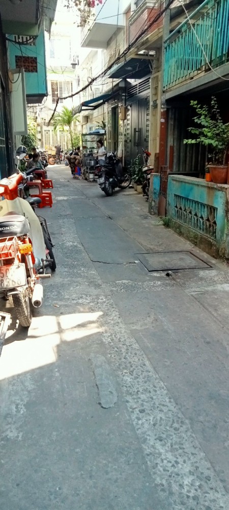 Cho thuê nhà nguyên căn ngay tại đường Lê Hồng Phong