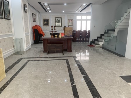 Cho thuê mặt bằng 105m làm văn phòng công ty giá 15 tr/tháng, 105m2, 2 phòng ngủ, 2 toilet