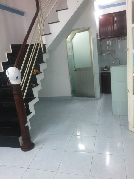 Cho thuê nhà HXH Huỳnh Văn Bánh, 3PN vào ở ngay giá 13tr