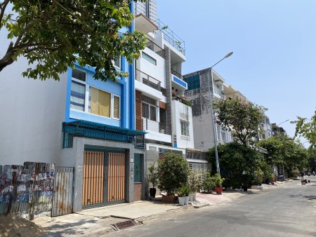 Cho thuê nhà Himlam ngay Lottee Mart quận 7