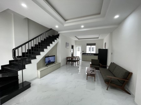 SUNCASA 1: Cho Thuê Nhà 2 lầu 1 trệt Full nội thất Khu Visip2. 房 屋 出租 2 层 1 层 全套家具 Suncasa 1 Visip2., 100m2, 4 phòng ngủ, 3 toilet