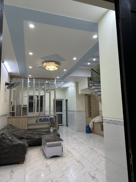 Cho thuê nhà phố Suncasa 1 - Thành phố mới Bình Dương, visip2 giá rẻ đầy đủ nội thất. 0344809015, 100m2, 4 phòng ngủ, 4 toilet