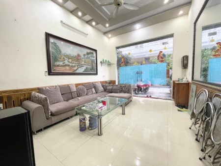 Cho thuê nhà Nguyễn Bỉnh Khiêm 3 phòng ngủ - Full đồ đẹp, 60m2, 3 phòng ngủ, 3 toilet