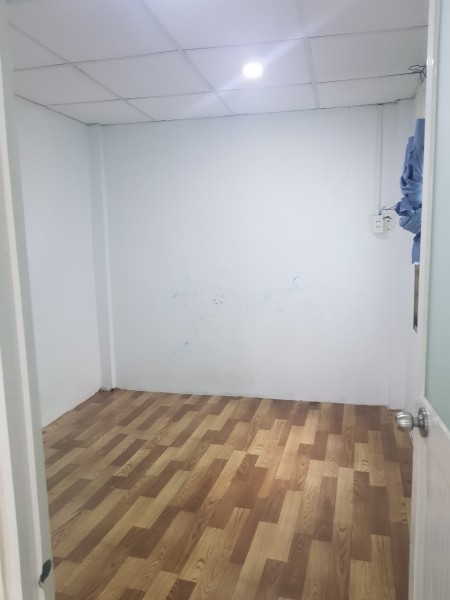 Cho thuê nhà 2T hẻm 270 Nguyễn Trọng Tuyển,ở và KD giá 9,5tr