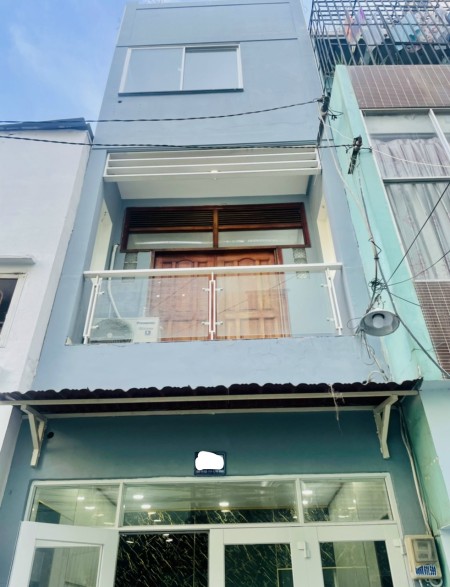 Cho thuê nhà 3 tầng HXH đường Đặng Văn Ngữ giá 13tr