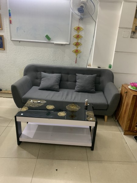 Cho thuê nhà mặt tiền đường Hoa Phượng. Phường 2, Quận Phú NHuận