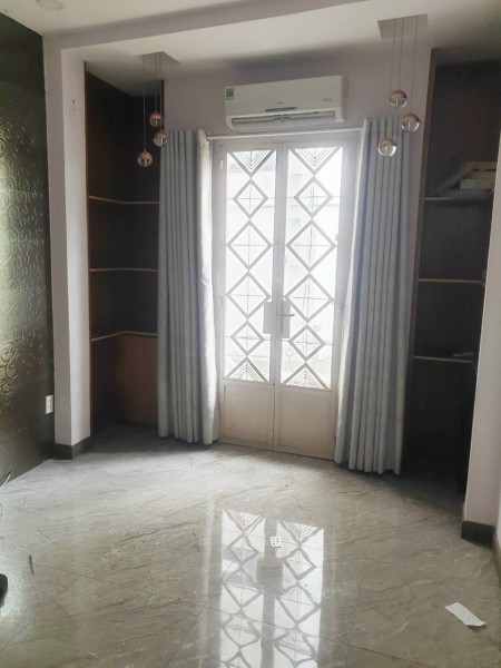 Cho thuê nhà Trần Bình Trọng Q5