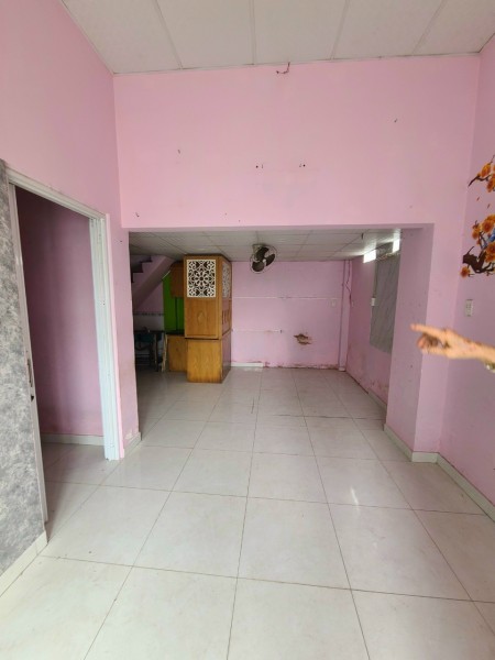 Cho thuê nhà mặt tiền đs 1 p13 dt 7x8m 1 lầu 2pn