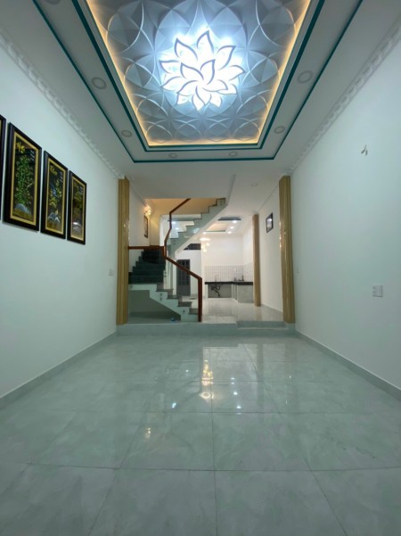 Cho thuê nhà 2MHẻm 6m Gò Dầu Quận Tân Phú70m2 x2tầng 13 triệu còn tl