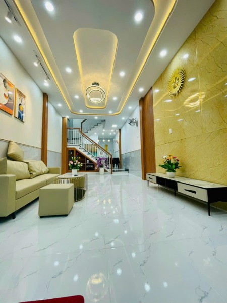 Cho thuê nhà mới đẹp MT Rạch Bùng Binh, Q3