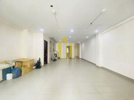 Cho thuê nhà trống làm kho, văn phòng 100m2 chỉ 15 triệu gần Trần Não