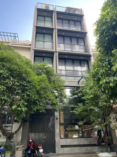 Cho thuê căn villa Fideco 2 mặt tiền xe hơi full nt 5 tầng +1 hầm 100tr/tháng 070.66666.27