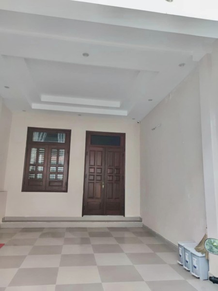 15triệu/tháng cho thuê nhà biệt thự 4 phòng ngủ gần cầu rồng, 170m2, 4 phòng ngủ, 5 toilet