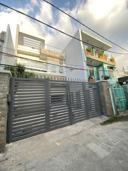 Cho thuê nhà nguyên căn Sư Vạn Hạnh 8 x 35m, giá 60tr, vào ở được ngay