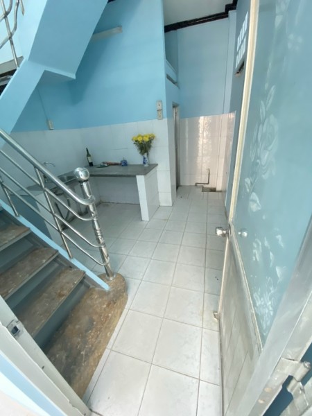 Nhà Mặt tiền Lý Thường Kiệt P4 Gò Vấp 14 triệu, 64m2, 1 phòng ngủ, 2 toilet