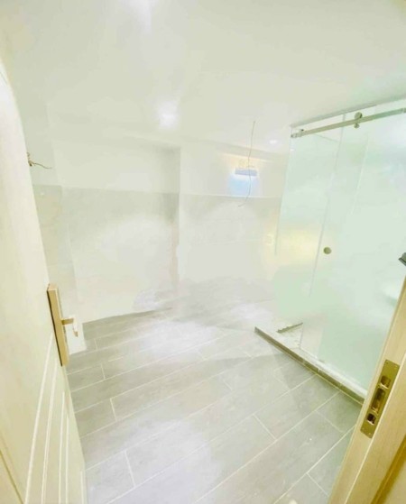 Cho thuê MT Q 5 Ngay Đại Học Y Dược.