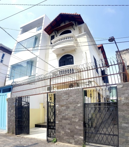 Cho thuê nhà Biệt Thự Kiều Đàm ngay Lottee Quận 7