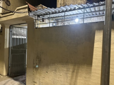 Chính chủ cho thuê nhà nguyên căn cách mặt đường Nguyễn Trãi 20m, 2 ngủ