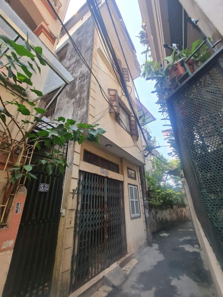 Cho Thuê Nhà Nguyên Căn, Dịch Vọng, Cầu Giấy, 40m2 x 4T, Mt 4m, Giá: 12Tr/Th. (Có TL)