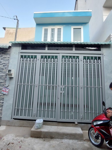 Cho thuê nhà nguyên căn mới xây (bên hông trường Cao đẳng công thương), 70m2, 1 phòng ngủ, 1 toilet