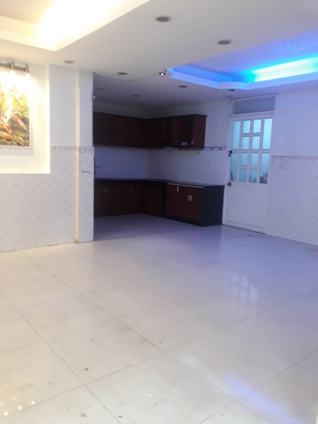 cho thuê nhà hẻm xe hơi 487 võ thị nhờ q7.dt:6x8m giá:10 triệu