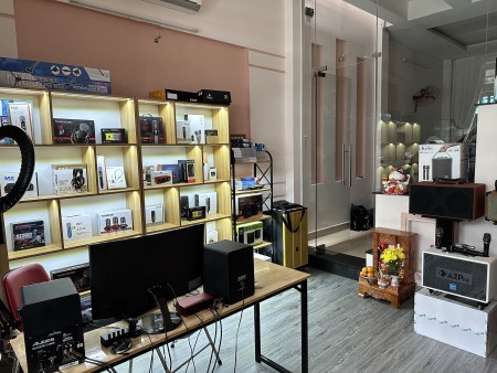 Cần sang lại nhà đang thuê sạch đẹp vị trí tốt