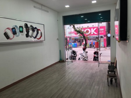 Cho thuê nhà mặt phố Đội Cấn - Ba Đình 5 tầng - vỉa hè rộng, dt 70m, vị trí vip cực đẹp, 70m2, 6 phòng ngủ, 5 toilet