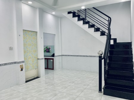 Chính chủ cho thuê nhà nguyên căn P12 - Q.Tân Bình gần chợ Hoàng Hoa Thám