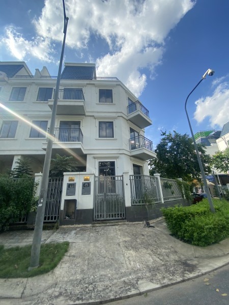 Cho thuê nhà thô Nhà phố liền kề Lakeview City An Phú Q2