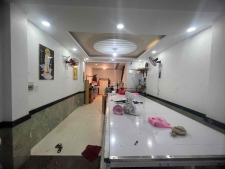 Nhà mới đẹp gần ETOWN Cộng Hoà, 4PN, 3WC, 4 tầng, 4,2x13m