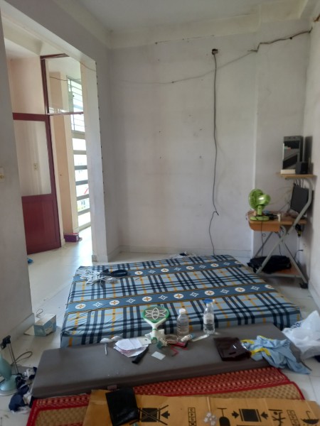 Cho thuê nhà nguyên căn đường số 21, quận 4