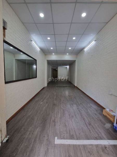 cho thuê NC Hồng Bàng kinh doanh 4x20 2 Lầu 30tr/tháng