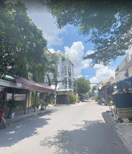 Cho thuê nhà nguyên căn Lê Thị Hồng, Phường 17, Quận Gò Vấp.