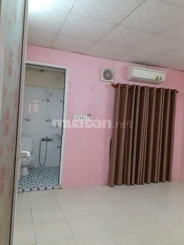 Cho thuê nhà nguyên căn đường số 79 phường Tân Quy.