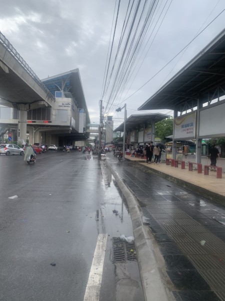 Cho thuê nhà mặt phố Cầu Diễn - Nhổn, Diện tích 140m2, mt: 6m, giá 13tr/tháng.Liên hệ:0964240141, 140m2, ,