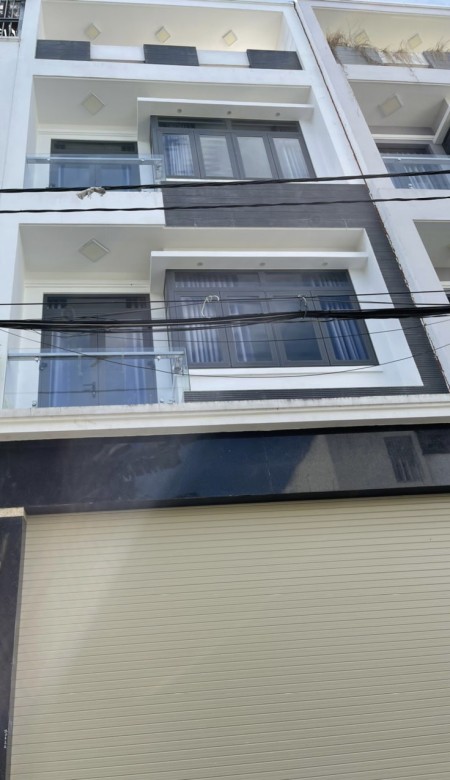 Cho thuê nhà nguyên căn hẽm xe oto ra vào thoải mái 4PN