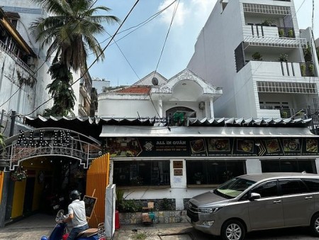 Cho thuê nhà Hẻm xe tải gần Mặt tiền Cách Mạng Tháng 8 Quận 10, kinh doanh tự do