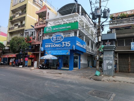 Cho thuê căn góc Nguyên Căn 373 Nguyễn Chí Thanh, q11 ngang 6m dài 20m giá thỏa thuận