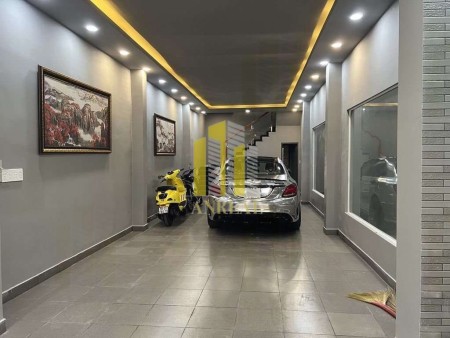 Nhà 1 Lầu Trống Suốt Phù Hợp Kinh Doanh, Văn Phòng Giá 18 Triệu