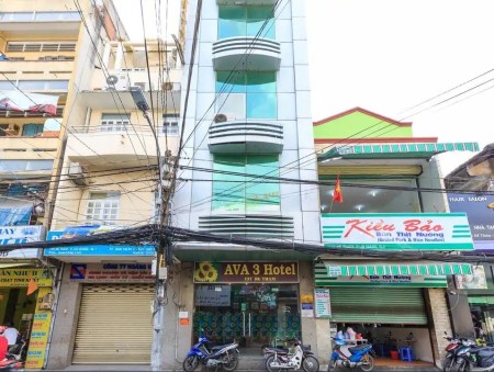 Cho thuê MT Đề Thám, Phường Cô Giang, Quận 1 4.7x15m trệt 7 lầu 17PN Giá 100tr/th chốt