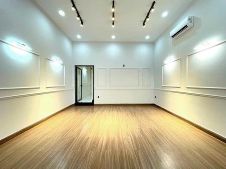 Cho thuê Mt hẻm 1135 Huỳnh Tấn Phát Phú Thuận Quận 7.