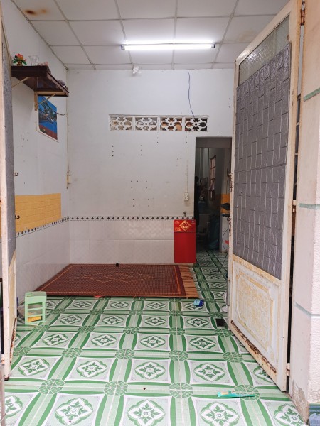 Chính chủ cho thuê nhà nguyên căn 2,5 triệu hẻm Đường 3/2, Lái thiêu, Thuận An, Bình Dương cọc 1tr, 30m2, 1 phòng ngủ, 1 toilet