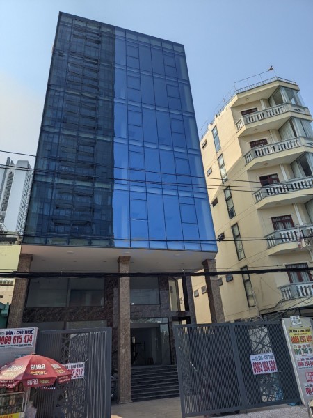 cho thuê tòa nhà VP phú thuận Q7 Hầm, trệt lửng 5 lầu , thang máy
