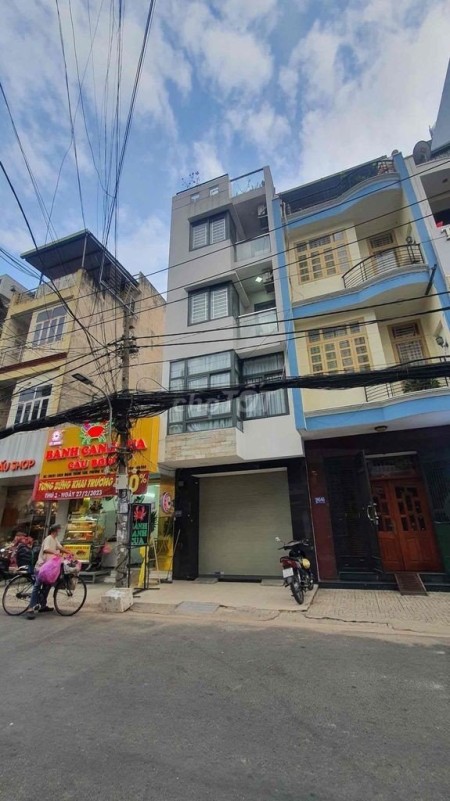Chính chủ cần cho thuê nhà đường CMT8, P12, Q10. DT 4mx17m gía 50tr/th