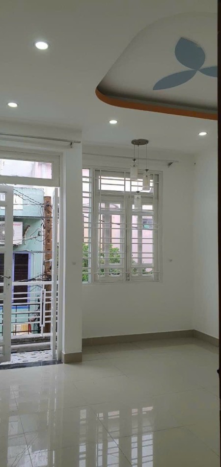 Nguyên căn 2PN 2WC Quang Trung Giá 7 triệu.