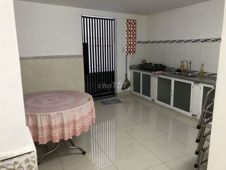 nhà NC võ văn kiệt - 4x13m - mới dọn vô ở ngay - 1 lầu - 14tr/tháng